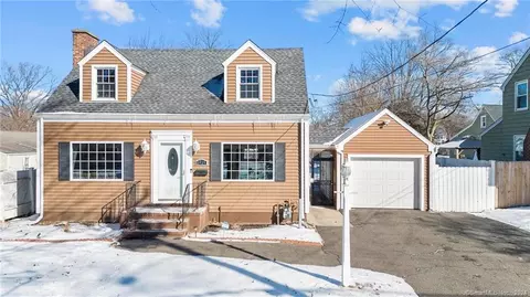 2234 Broadbridge Ave, Stratford, CT 06614