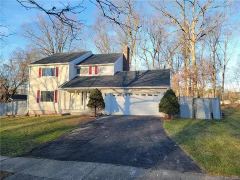 183 Stephen Dr, Meriden, CT 06450