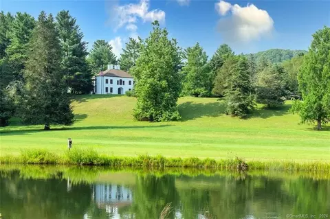 94 Salmon Kill Rd, Lakeville, CT 06039