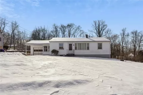 208 Albrecht Rd, Torrington, CT 06790