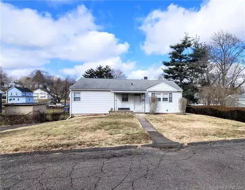 103 Lanouette St Ext, Meriden, CT 06451