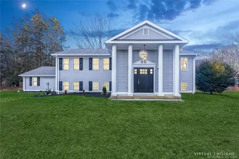 245 New London Rd, Colchester, CT 06415