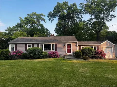 440 Griswold St, Glastonbury, CT 06033