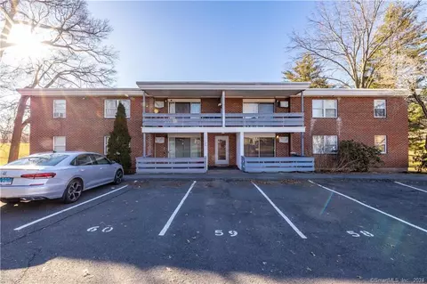 108 Oakwood Ave #B1, West Hartford, CT 06119