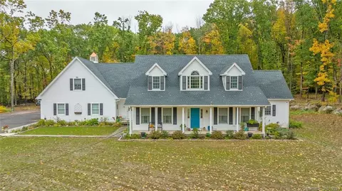 62 Chatham Holw, Portland, CT 06480