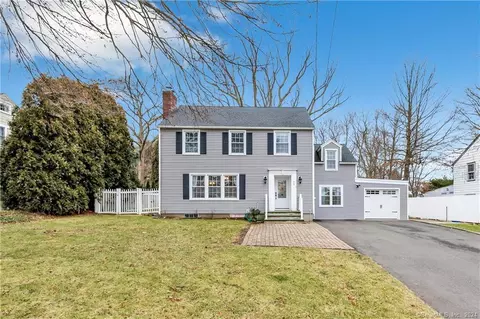 77 Lawlor Ter, Stratford, CT 06614