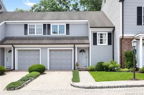 22 Ward Ln #22, Darien, CT 06820