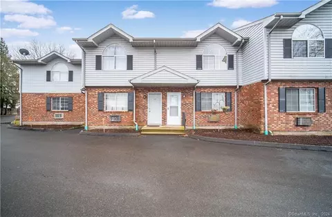 975 Meriden Rd #121, Waterbury, CT 06705