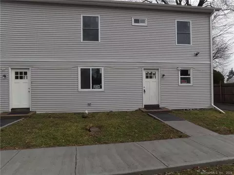 91 High Ridge Dr, Bridgeport, CT 06606