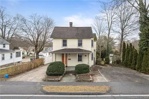 59 High St, Clinton, CT 06413