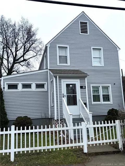 81 Ward Pl, Hartford, CT 06106