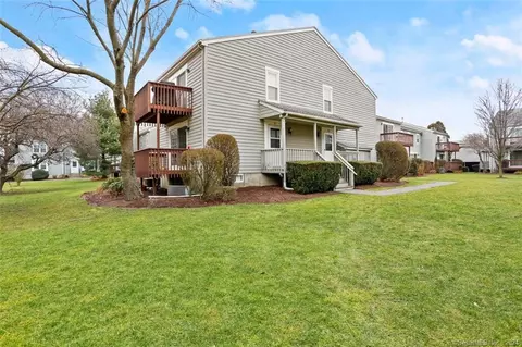 91 Ferry Ct #91, Stratford, CT 06615