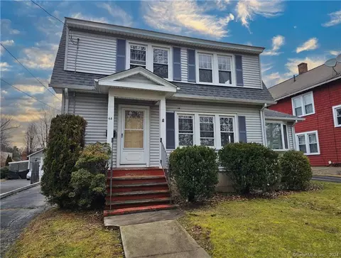 68 Saint Charles St, West Hartford, CT 06119
