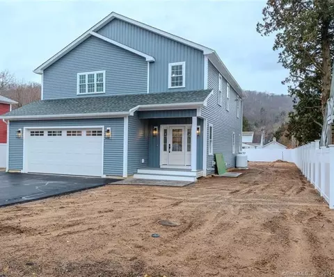 118 Feldspar Ave, Beacon Falls, CT 06403
