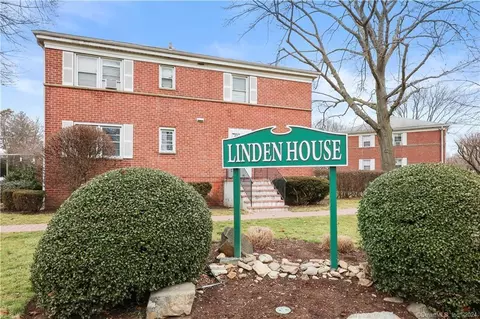 17 Hope St # A, Stamford, CT 06906