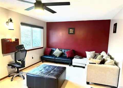 312 Village Dr, Torrington, CT 06790