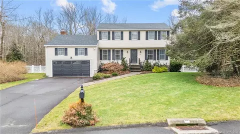 169 Ox Yoke Dr, Berlin, CT 06037