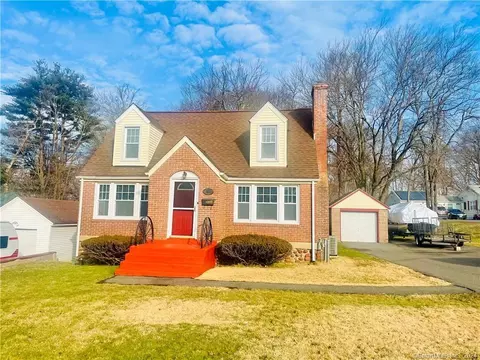 214 Chester St, East Hartford, CT 06108