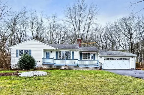 154 W Pond Rd, North Branford, CT 06471