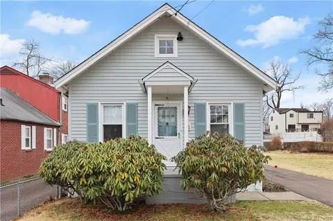 16 Saint Charles Ave, Stamford, CT 06907