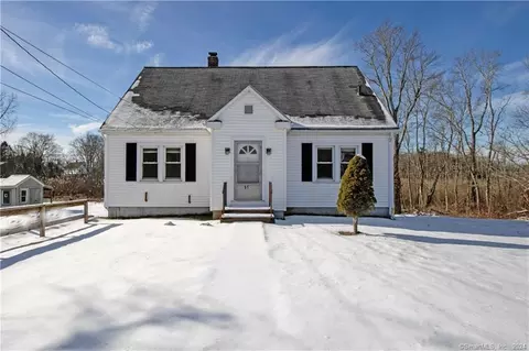 91 Amston Rd, Colchester, CT 06415