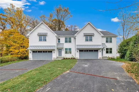 160 Boroskey Rd, Fairfield, CT 06825