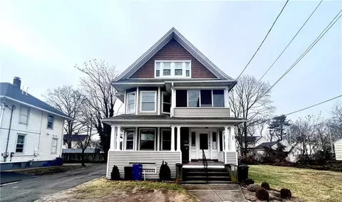 1641 Main St, Stratford, CT 06615