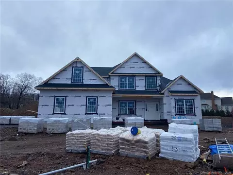 90 Peckham Farm Dr, Newington, CT 06111