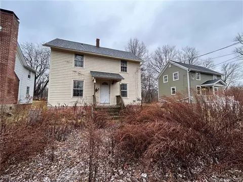 5 Shoverling Ln #5, New Milford, CT 06776