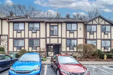50 Aiken St #171, Norwalk, CT 06851
