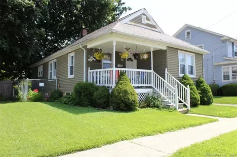 74 Fleet St, Bridgeport, CT 06606