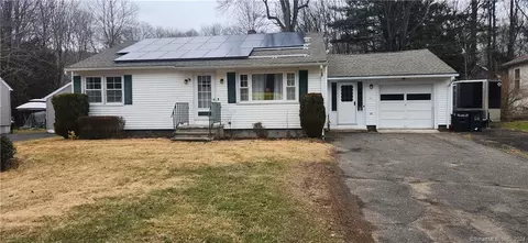 371 Bethany Rd, Beacon Falls, CT 06403