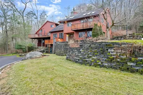 32-36 Route 39 S, Sherman, CT 06784