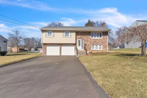 208 Boylston St, Newington, CT 06111