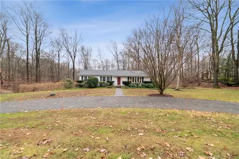 21 Old Highway Rd, Southbury, CT 06488