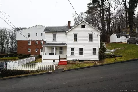 10 Washington St, Derby, CT 06418