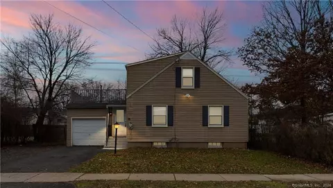 15 Becket St, Hartford, CT 06114