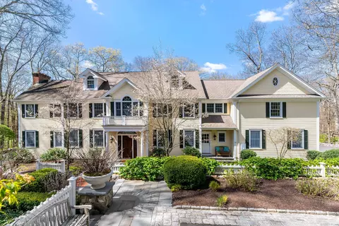 16 Lords Hill Way, Wilton, CT 06897