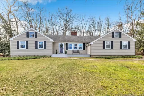 38 Lucille Dr, Shelton, CT 06484