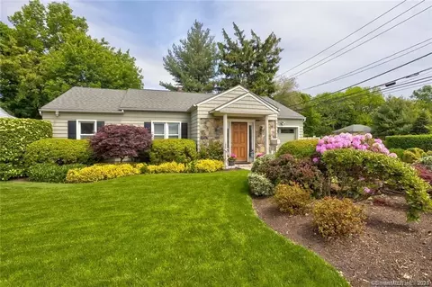 192 Hamilton Ave, Stamford, CT 06902