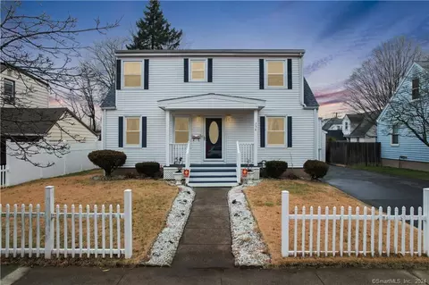 358 Washington Ave, West Haven, CT 06516