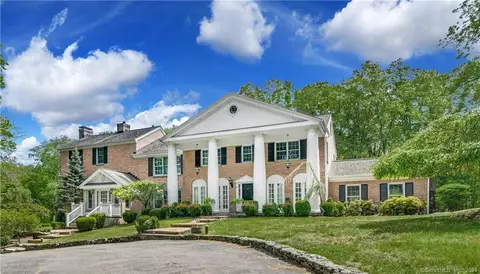 507 Trinity Pass Rd, New Canaan, CT 06840