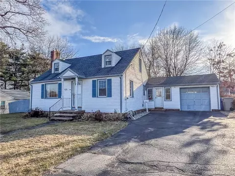 420 Pine St, Bristol, CT 06010