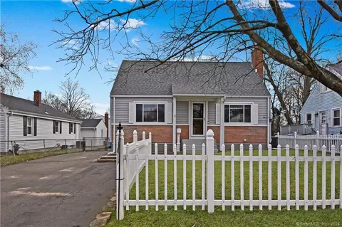 35 4th St, New Britain, CT 06051