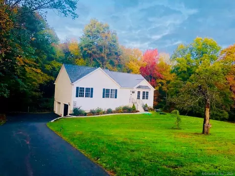173 Mill Rd, North Haven, CT 06473