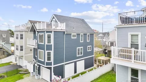 19 Rock St, Milford, CT 06460
