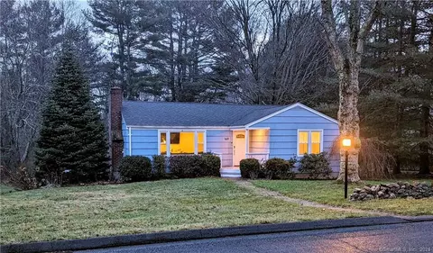 169 Little Meadow Rd, Guilford, CT 06437
