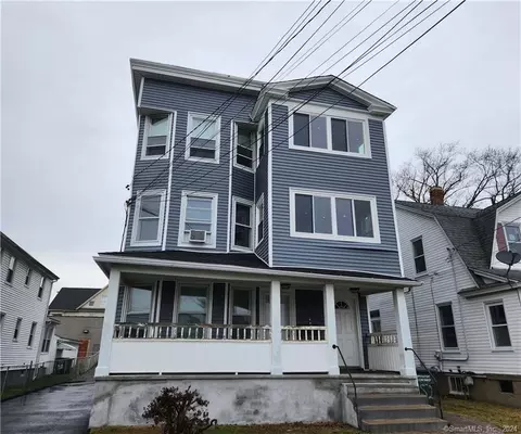 152 Roselle St, Bridgeport, CT 06604