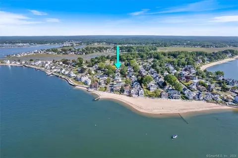 14 Blake Ave, Clinton, CT 06413