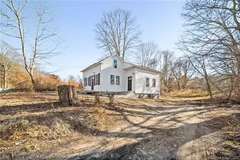 135 Halls Hill Rd, Killingly, CT 06239